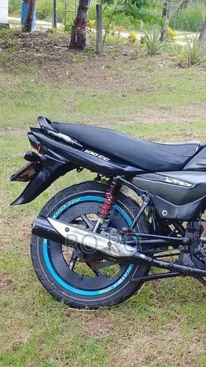 Bajaj Platina 100 2012