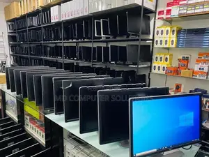 22 Inch Dell Full HD IPS LED Silver Line Monitor