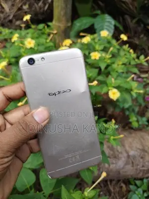 Oppo A57 3GB 32GB (Used)