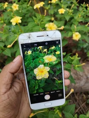 Oppo A57 3GB 32GB (Used)
