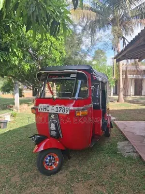 Bajaj RE 2006