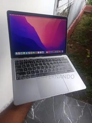 Apple MacBook Air 2019