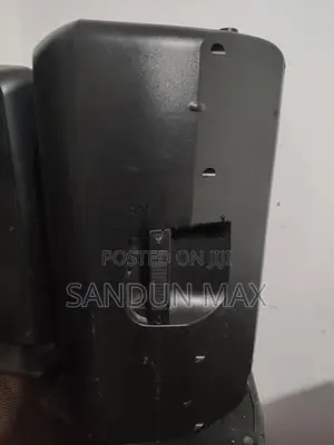 Studio Master Speakers Powerd