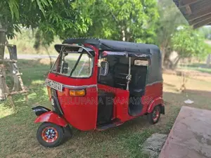 Bajaj RE 2006