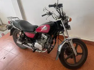 Honda CM Custom 2008