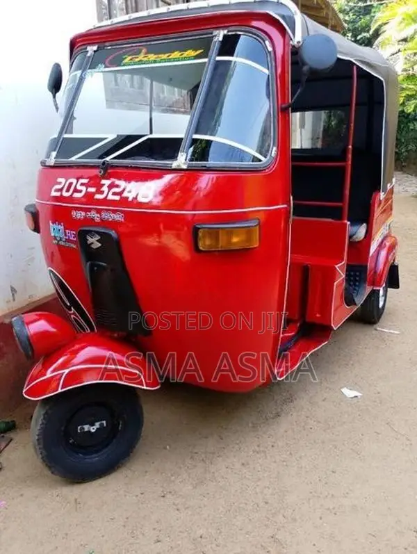Bajaj RE 205 1980