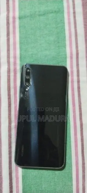 Huawei Y9 (Used)