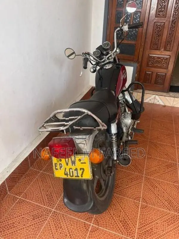 Honda CM Custom 2008