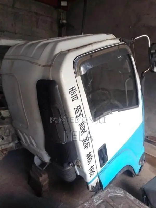 Isuzu Forward Parts Set