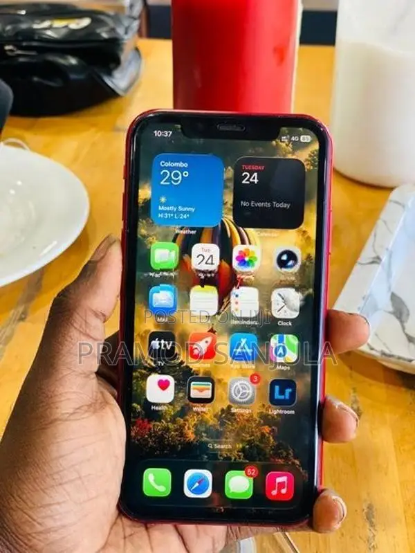 Apple iPhone 11 128GB (Used)