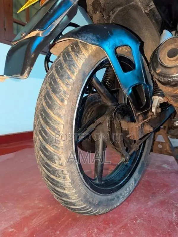 Bajaj Pulsar 180 2006