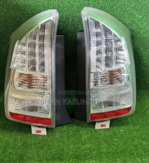 Prius Tail Light Older Model