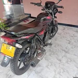 Bajaj Discover 2009