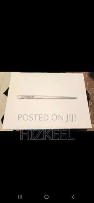 Apple Macbook