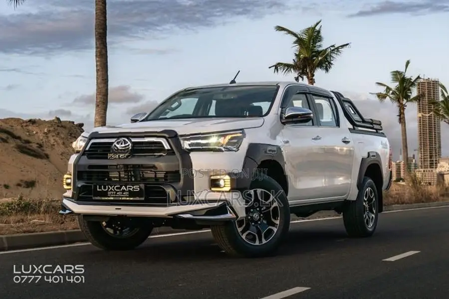 Toyota Hilux Revo 2.8 Doublecab 2025