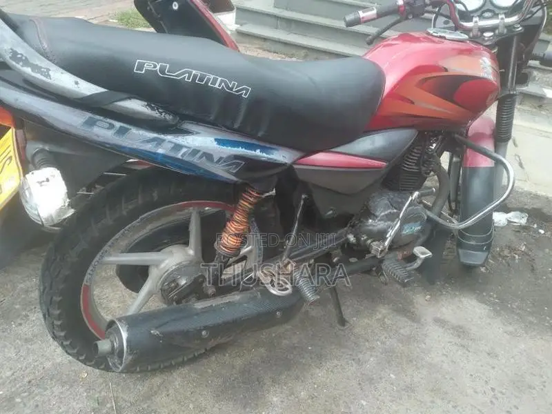 Bajaj Platina 2009