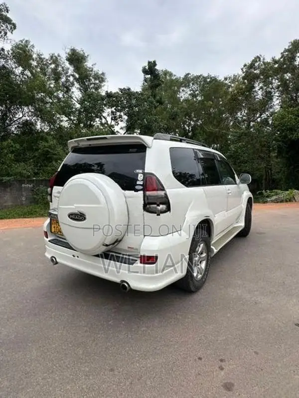 Toyota Land Cruiser Prado 2002