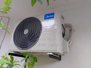 12000BTU Midea Non-Inverter Air Conditioner