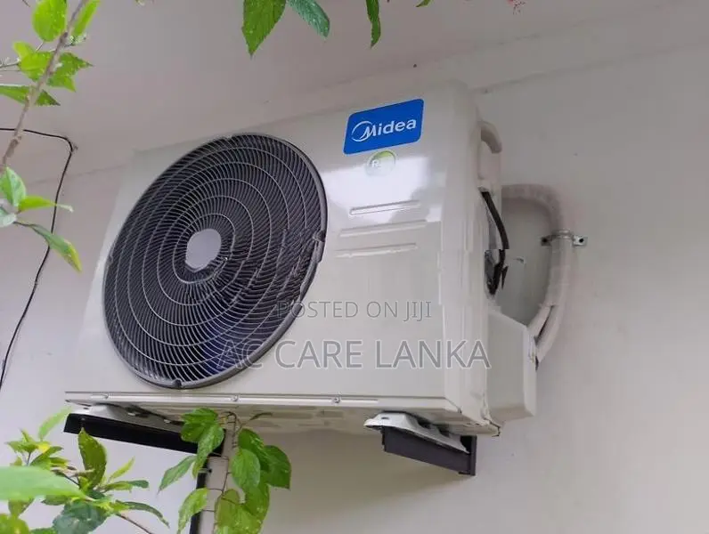 12000BTU Midea Non-Inverter Air Conditioner
