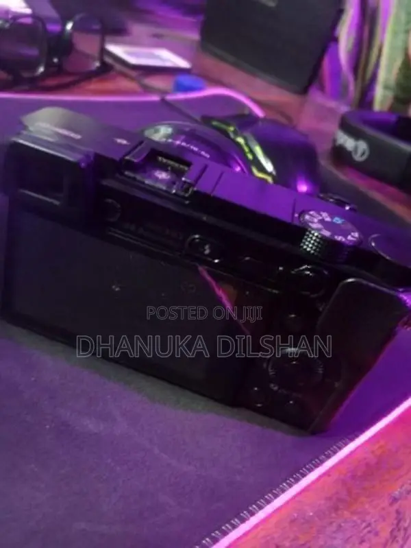 Sony A6000 with 16-55mm Lens