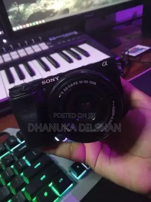 Sony A6000 with 16-55mm Lens
