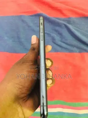 Apple iPhone 11 Pro Max (Used)