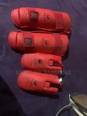 Boxing Knee Guard with Gloves