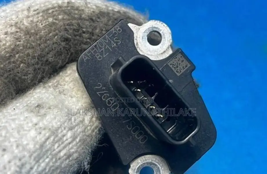 X-Trail Air Flow Sensor - NT32