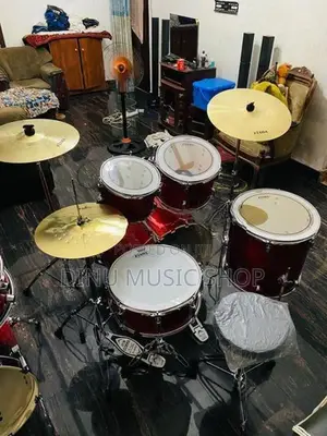 Acoustic Drum Set
