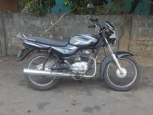 Bajaj CT100 2016