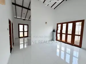 Beautiful Brand New House for Sale Athurugiriya