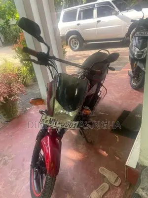 Bajaj Platina 125 2011