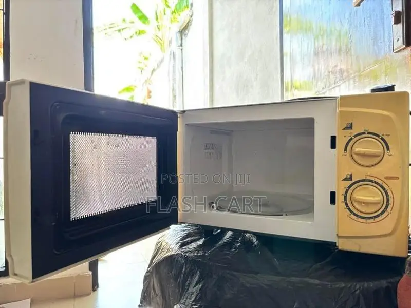 Elba Microwave Oven