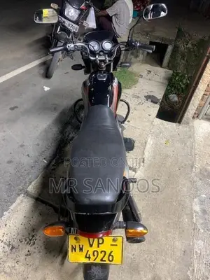 Bajaj Platina 125 2010