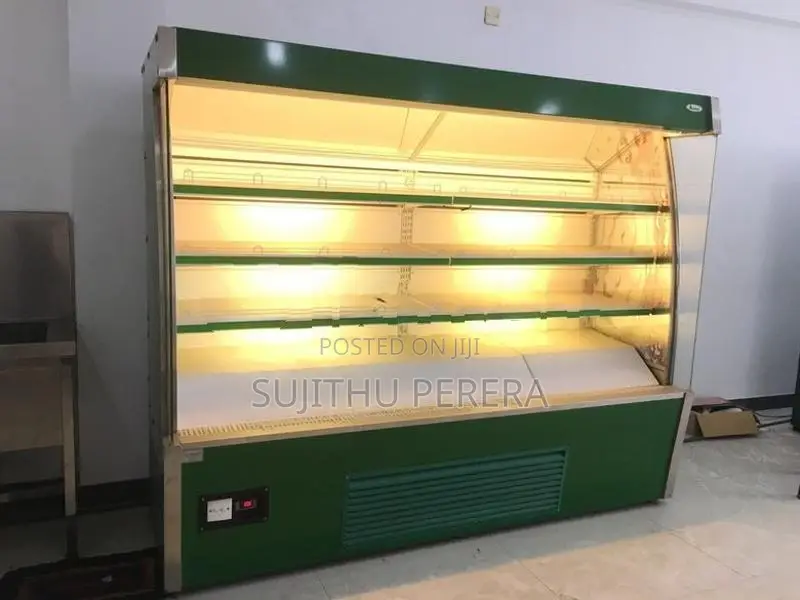 Industrial Bottle Cooler with Vegetable