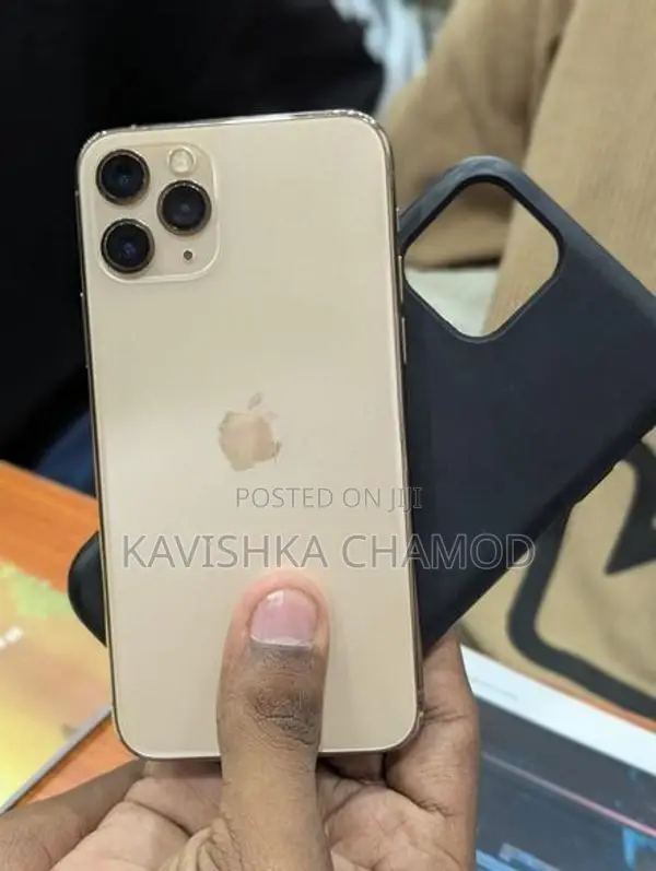 Apple iPhone 11 Pro (Used)