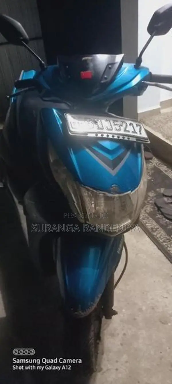 Yamaha Ray 2015