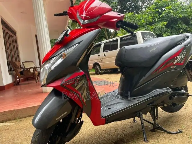 Honda Dio 2018