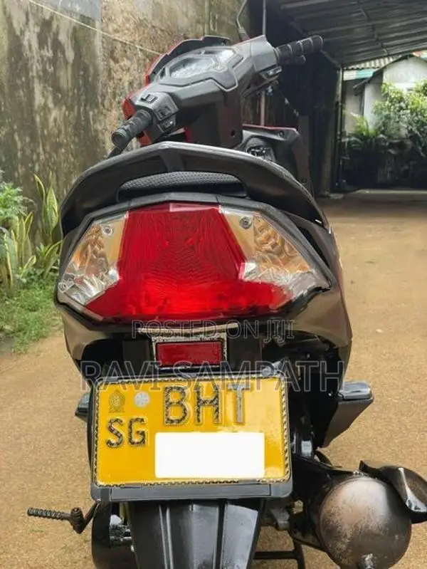 Honda Dio 2018