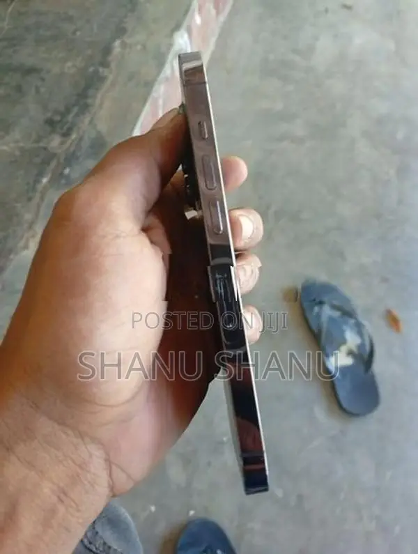 Apple iPhone 14 Pro (Used)