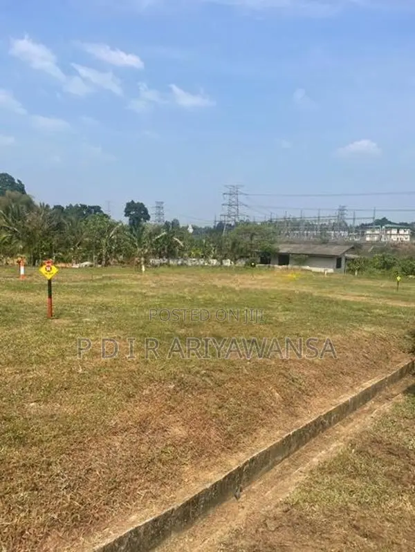 පනාගොඩ වැලිපිල්ලෑවෙන් අගනා බිම් කොටස්
