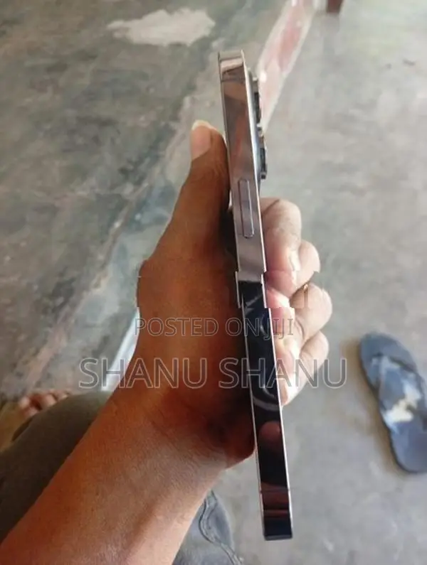 Apple iPhone 14 Pro (Used)