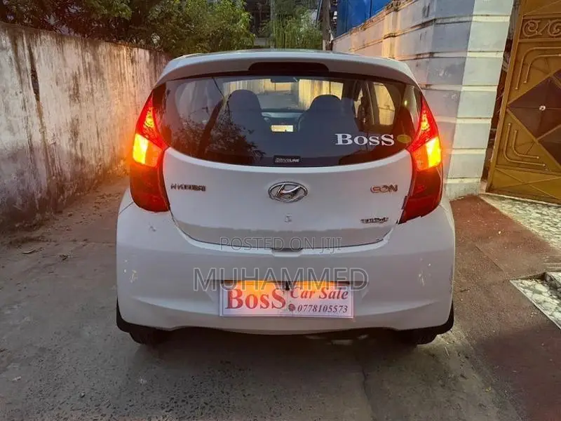 Hyundai Eon White 2016