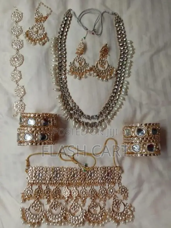 Heavy Pearls Jewellery Set