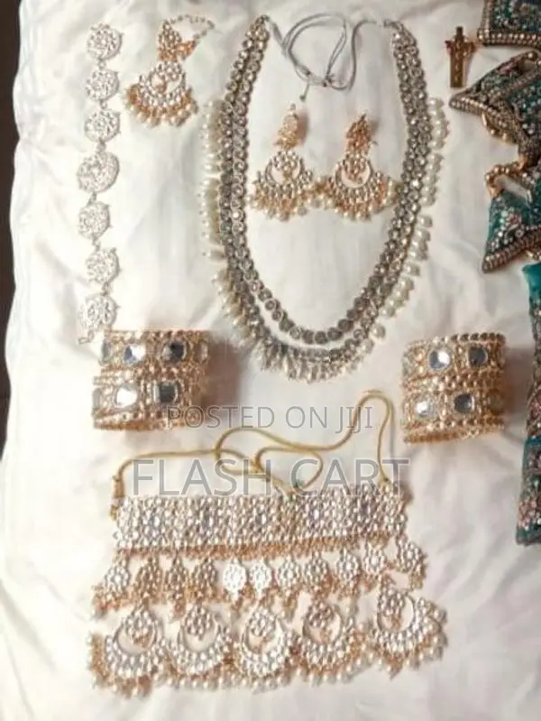 Heavy Pearls Jewellery Set
