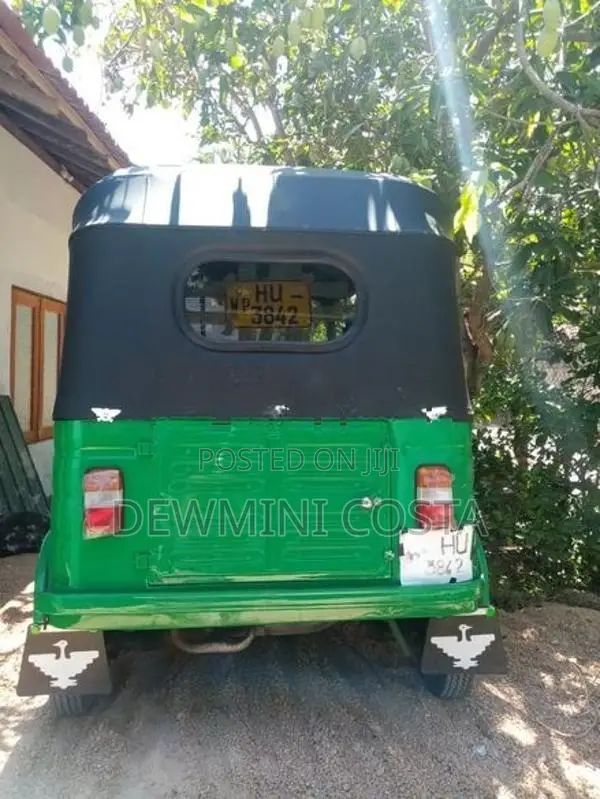 Bajaj RE 2003