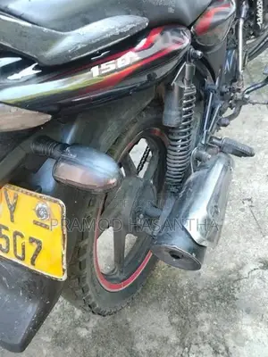 Bajaj Discover 150 2011