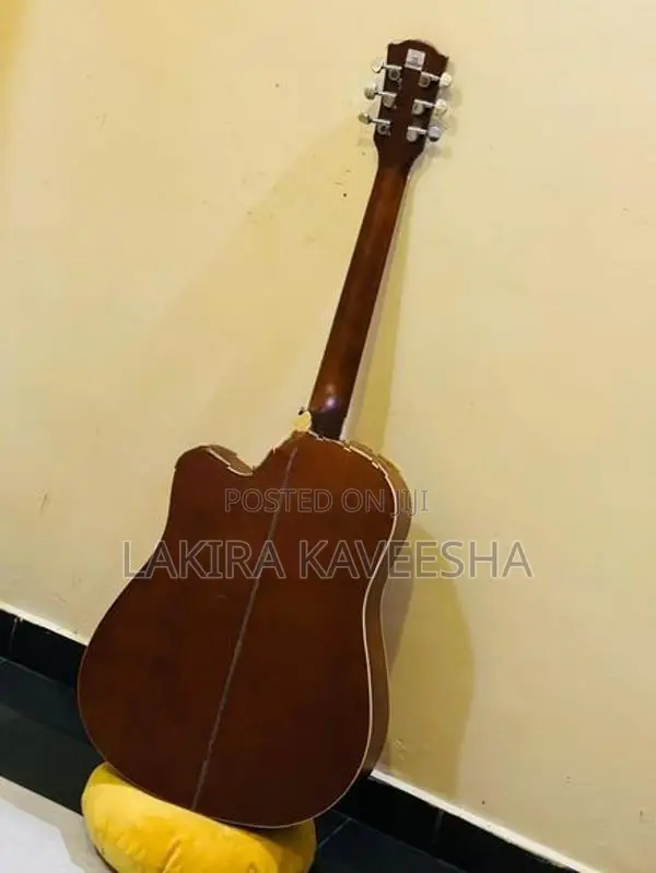 Deviser Guitar