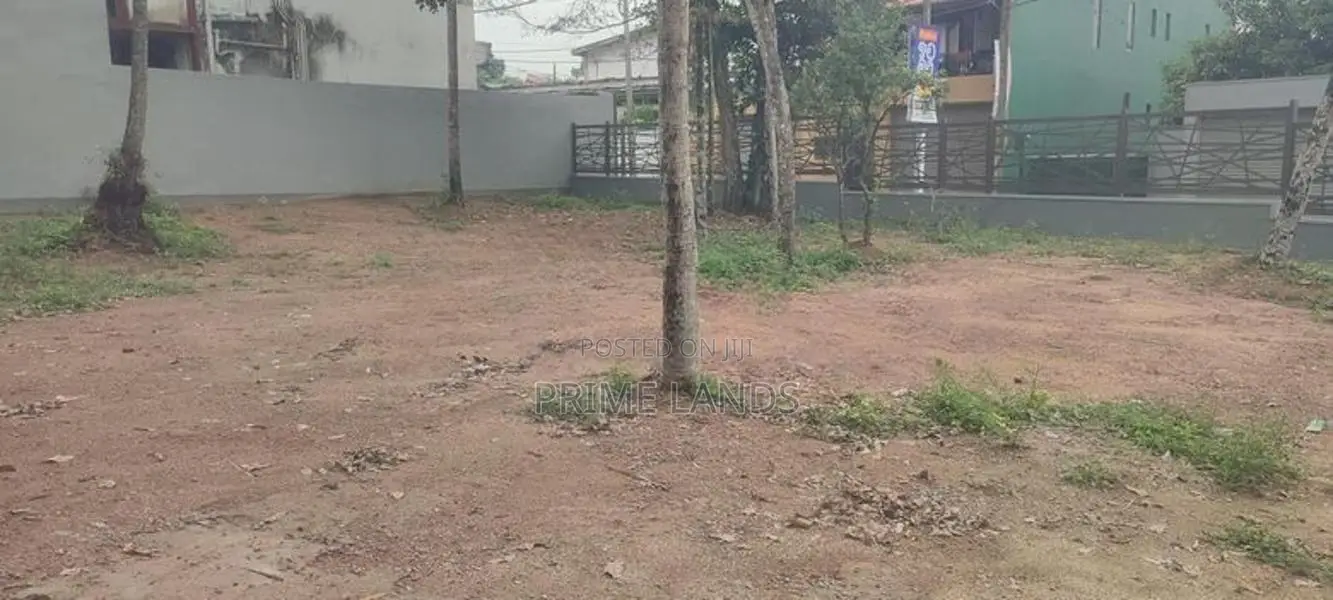 Thalahena , Residential Land for Sale Close to Bus Road