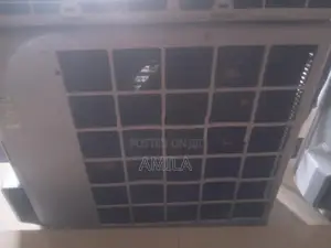 LG Non inverter 12000 BTU